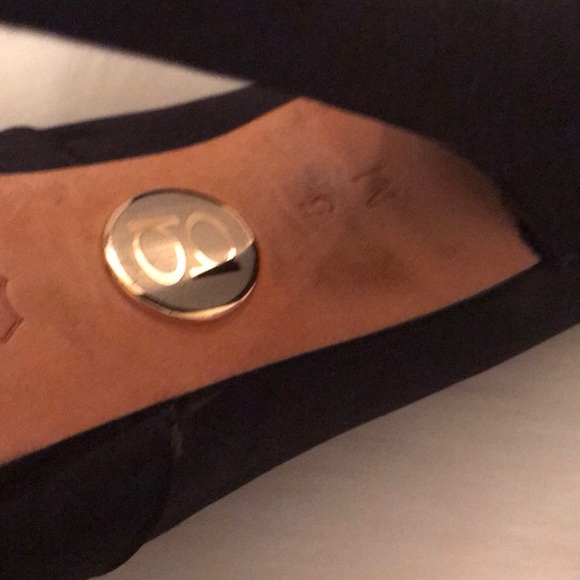 Heels - Picture 6 of 6